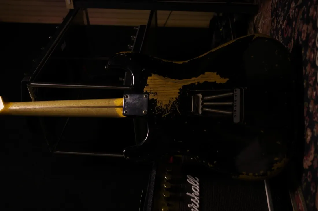 Fender 1956 Stratocaster Heavy Relic 후면